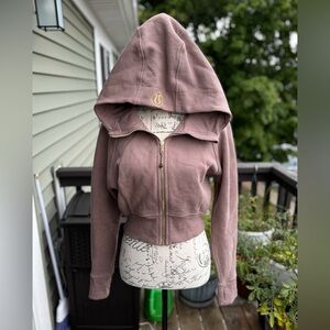Scuba Full-Zip Cropped Hoodie in Taupetastic/Gold by Lululemon